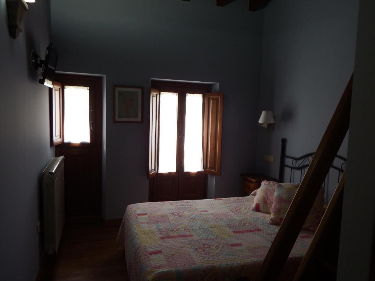 La Casuca Del Esbardu Hotel Vilde ภายนอก รูปภาพ